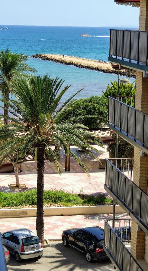 Sunny Apartment Near The Beach ซานตาโปลา ภายนอก รูปภาพ